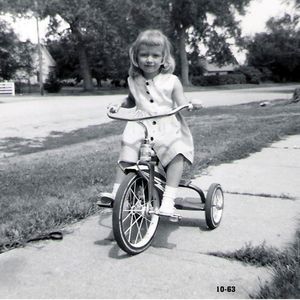 Meet your Posher, Peg